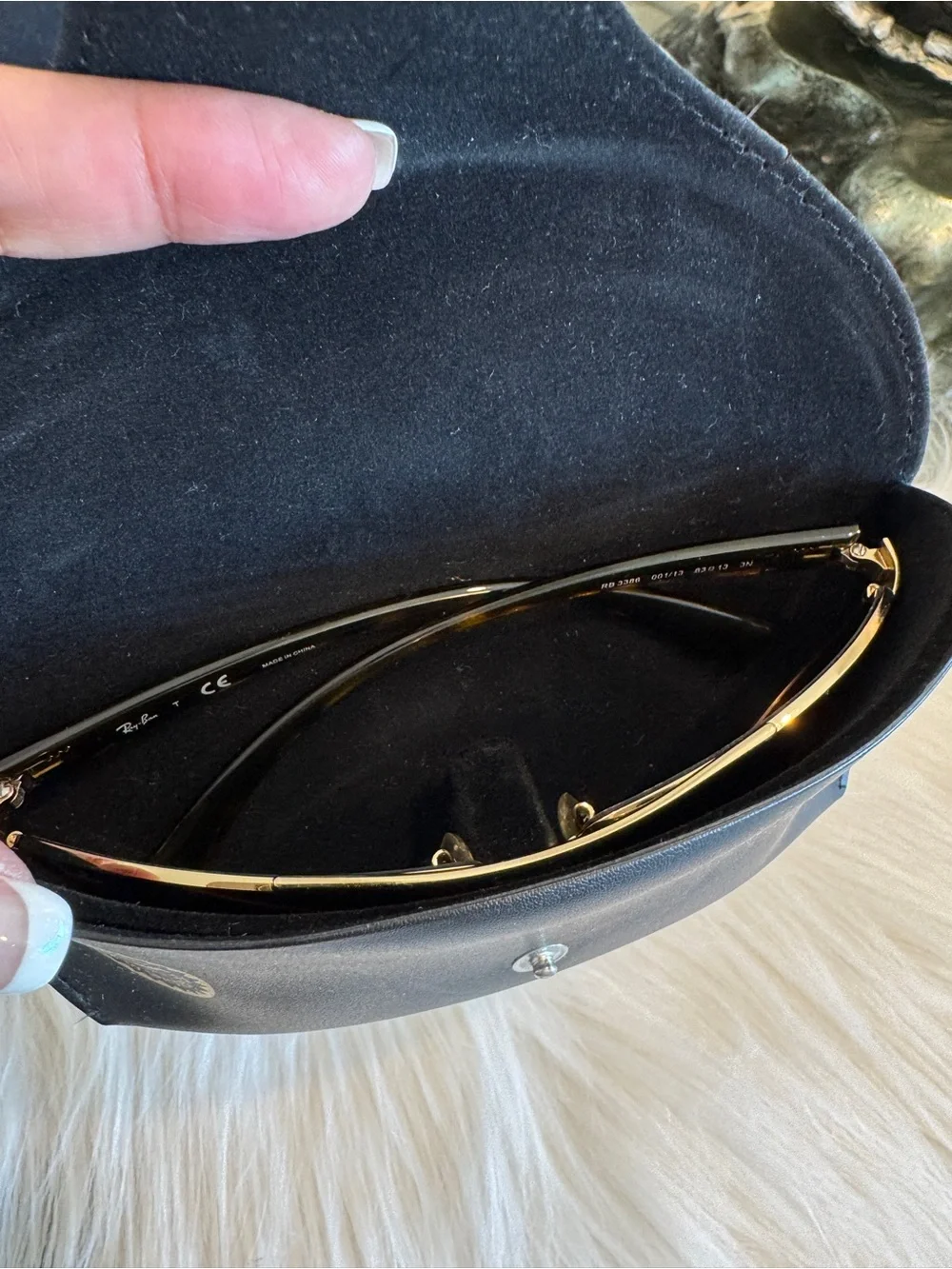 Ray-Ban Gold Frame Brown Aviator Sunglasses with Tortoise Shell Accents - Picture 10 of 11